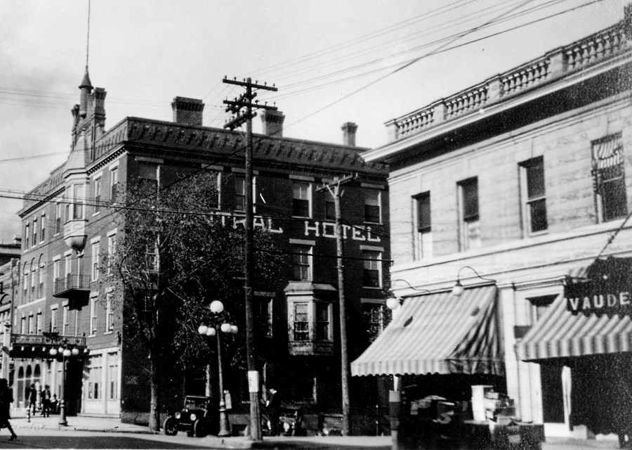 Jefferson Theater